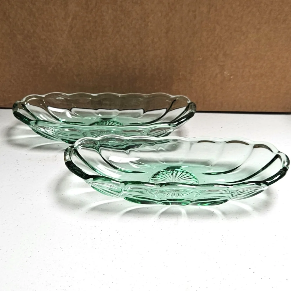 Vintage Anchor Hocking Banana Boats
